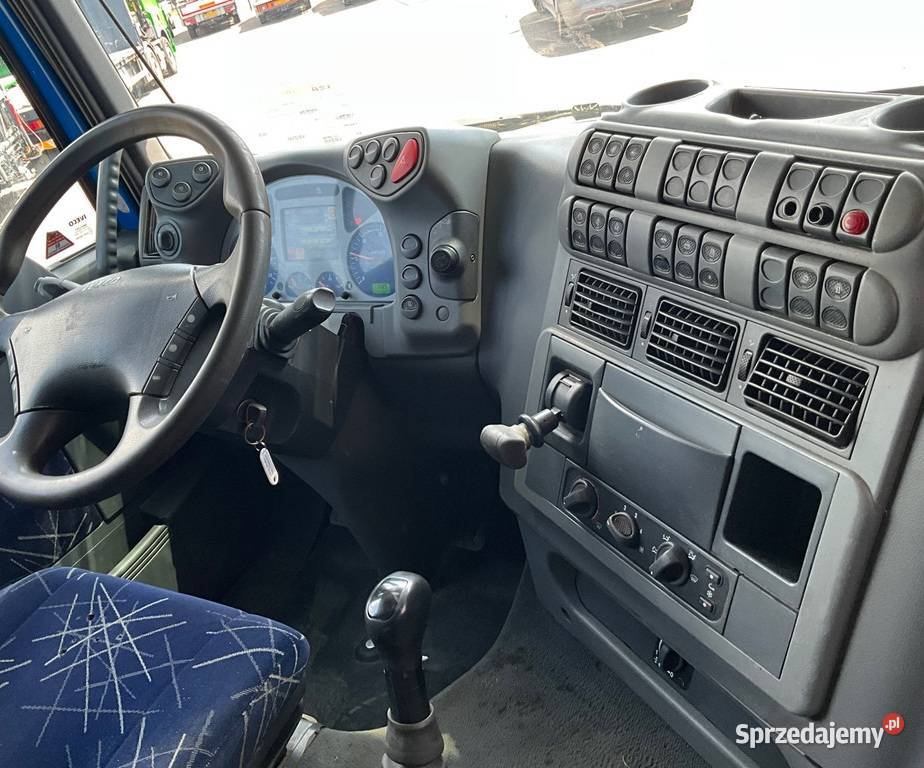 Budowlany 6x4 z dzwigiem Manual Iveco kabina sypialna mazowieckie Warszawa