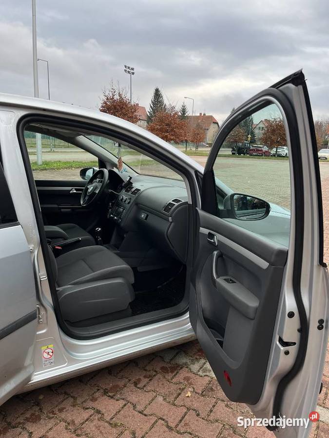 Volkswagen Touran 16tdi 2013 Wałbrzych
