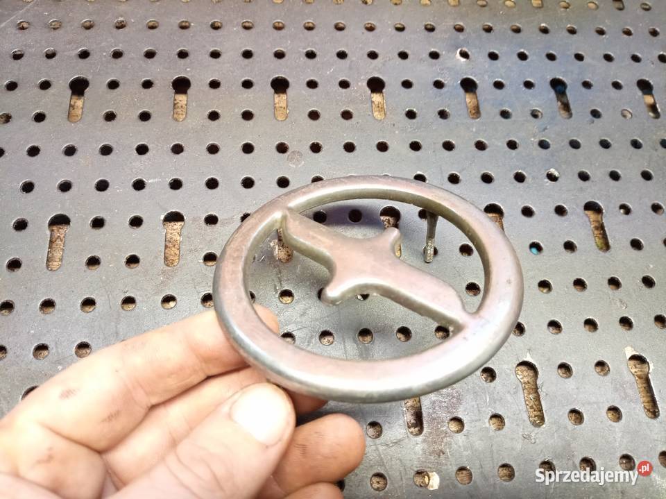 Fiat 125p polonez emblemat maski Stalowa Wola