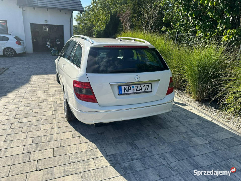 Mercedes C 180 NOWY ROZRZĄD zadbana 100 światła przeciwmgielne Poznań