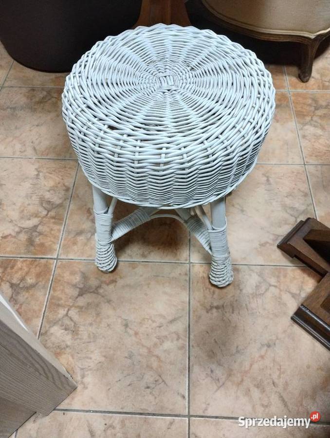 Taboret wiklinowy Ełk sprzedam