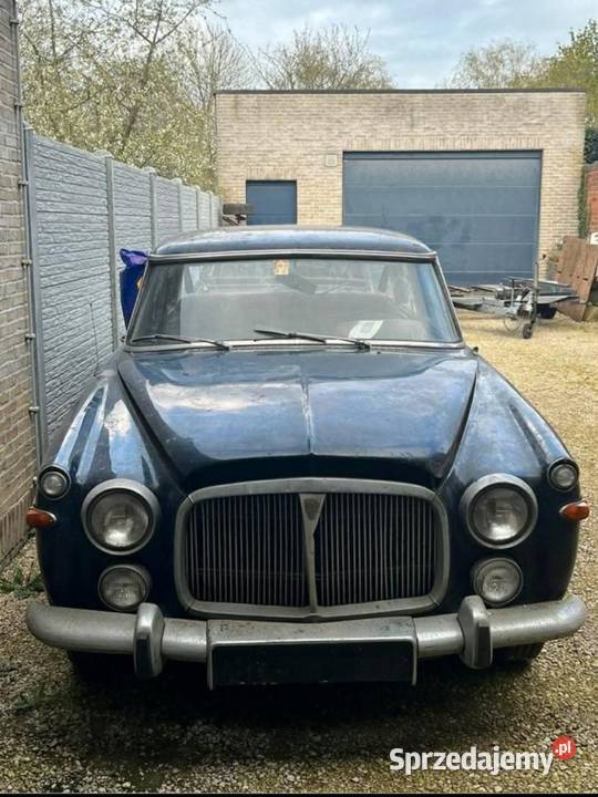 Zabytkowy Rover p5b 35 v8 salon Laseczno
