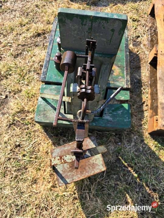 Waga rolnicza szalkowa do 200 plus obciążniki Biała Piska sprzedam