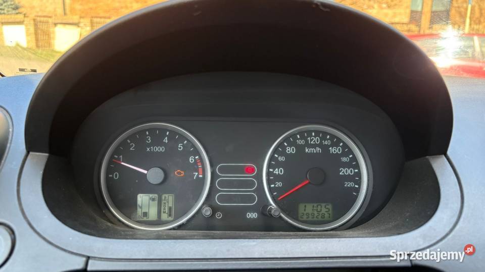 Ford Fiesta 2004 14 benzyna clima sprawa manualna Fiesta