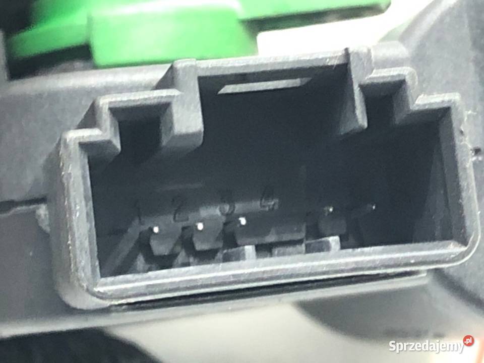 SILNIK NAGRZEWNICY AUDI 0132801303 A4 B7 0408