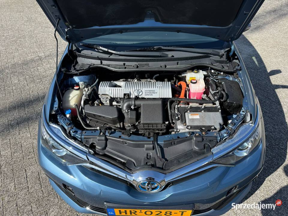 Toyota auris 18 hybryda panorama hybryda Radom