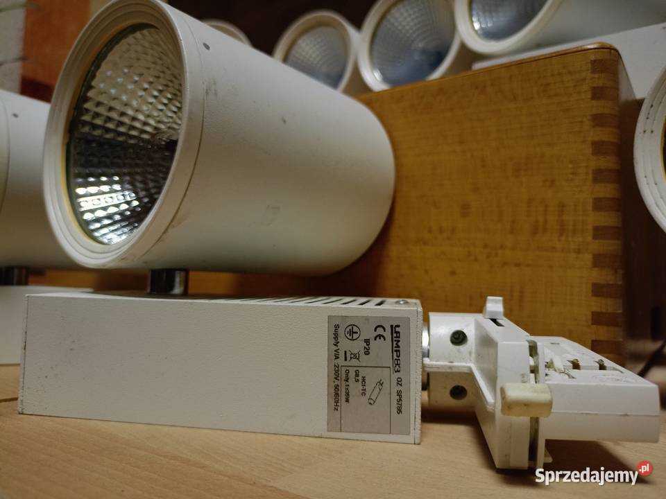 Lampy szynowe firmy Lamp83 serii SP5785 8 lubuskie Nowa Sól