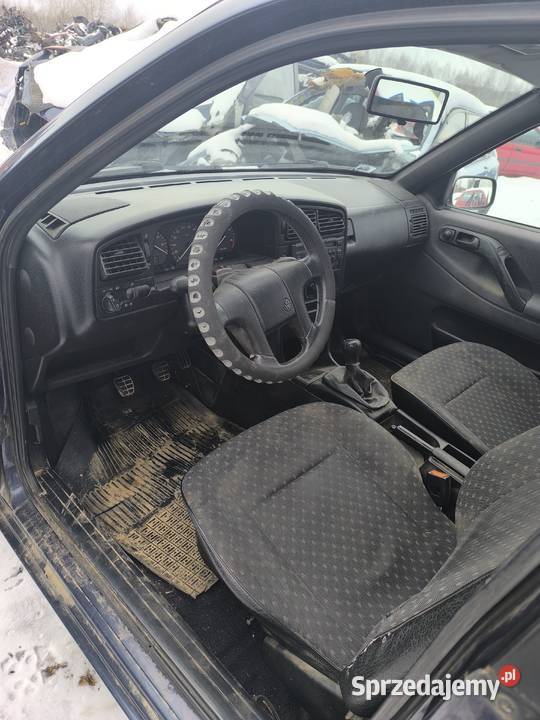 Volkswagen Passat B4 Części nie sprzedajemy Aut lubelskie sprzedam