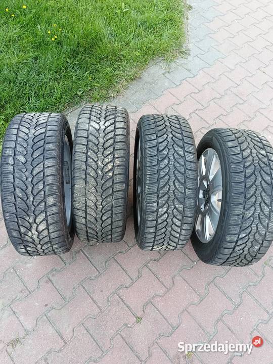 Alufelgi Audi z oponami zimowymi Super stan Potworów