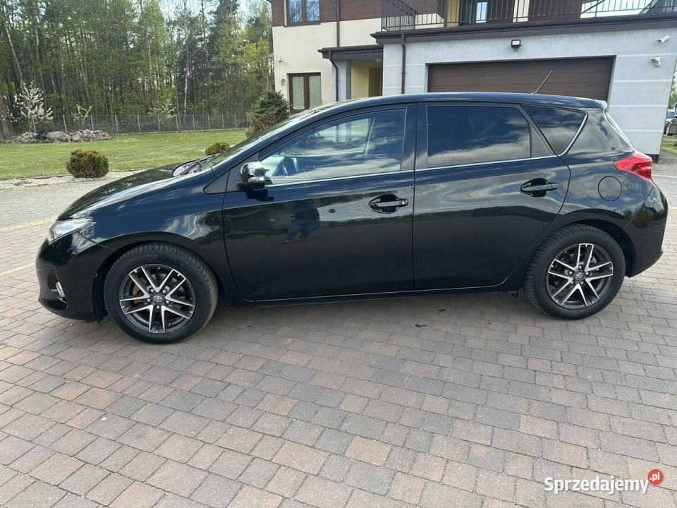 Toyota Auris II 2012 Hatchback Lipówki