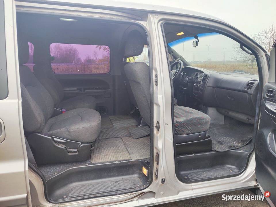 H1 Starex 25td Sattelite 7 osobowy nieuszkodzony H-1 Starex Halinów