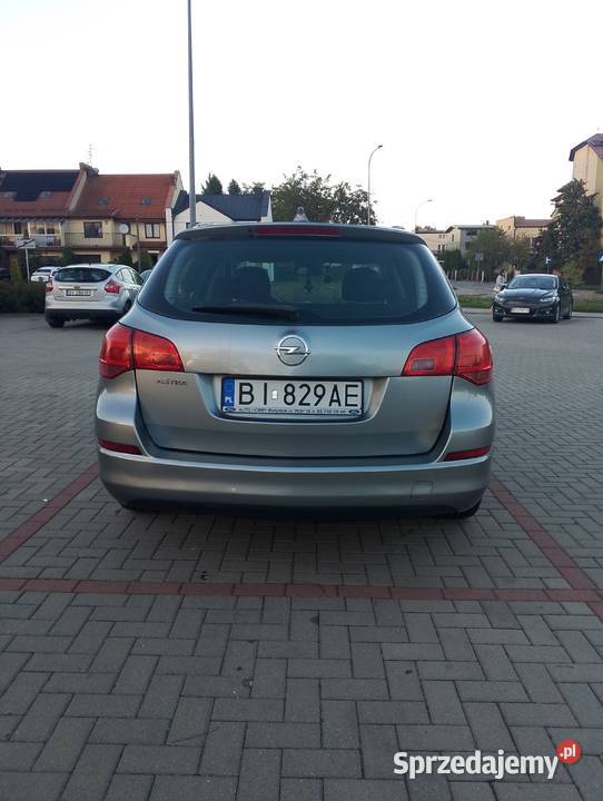 Opel Astra J Sports Tourer 2011 Białystok