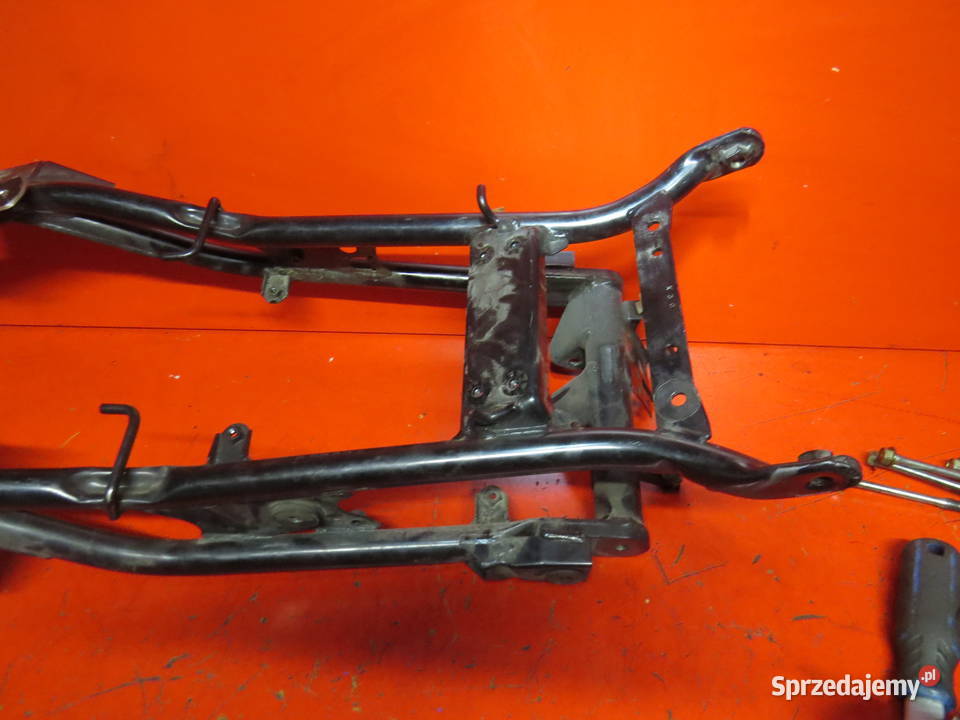 SUZUKI GSR 600 GSR600 K10 09 stelaż tył tylny Warszawa sprzedam