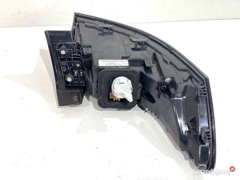 LAMPA PRAWY TYŁ VW ARTEON 3G8945208N Hatchback podkarpackie