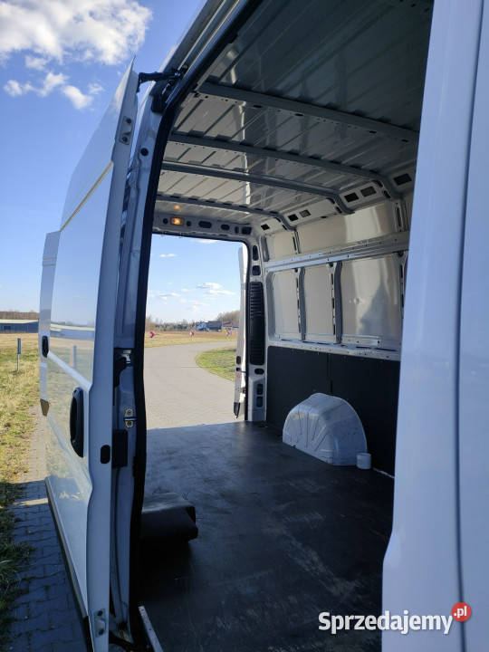 Fiat Ducato SALON I właściciel bezwypadkowy FV23 Rok produkcji 2023 Chełm Śląski sprzedam