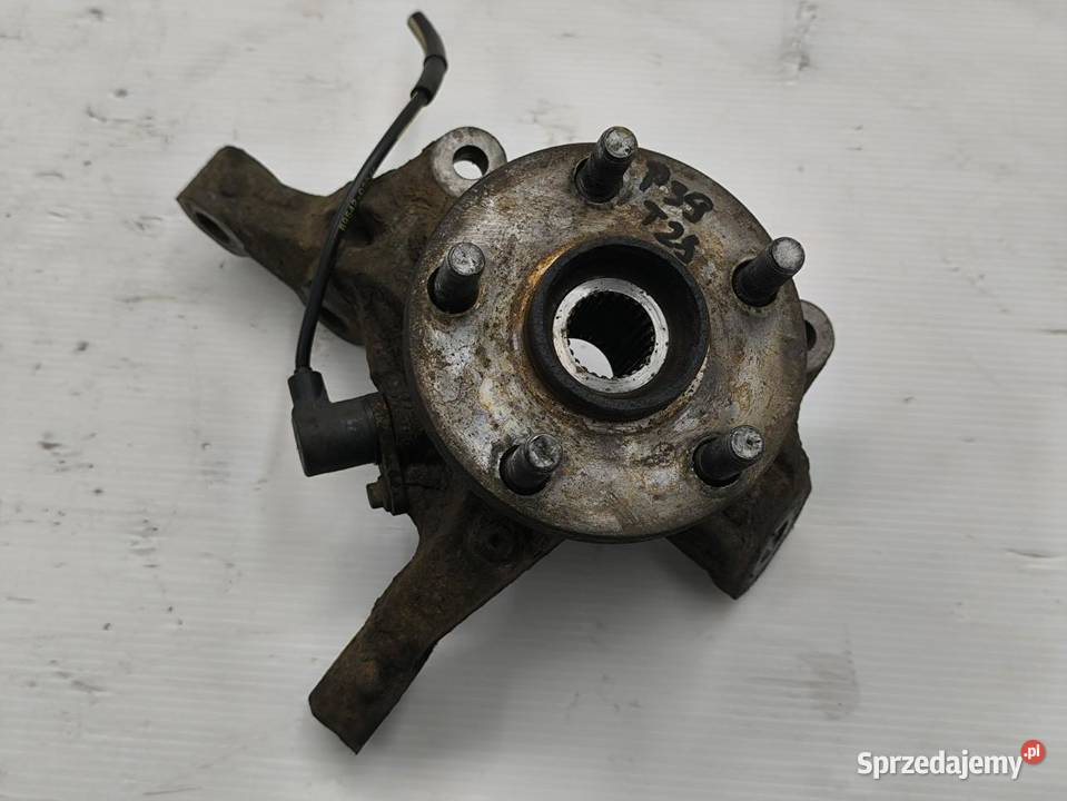 ZWROTNICA PRAWY PRZÓD TOYOTA AVENSIS II T25 18