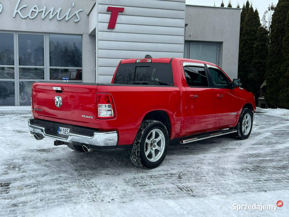 Dodge RAM 57 Hemi 6 osobowy Kamera 4x4 Big Horn podgrzewane fotele