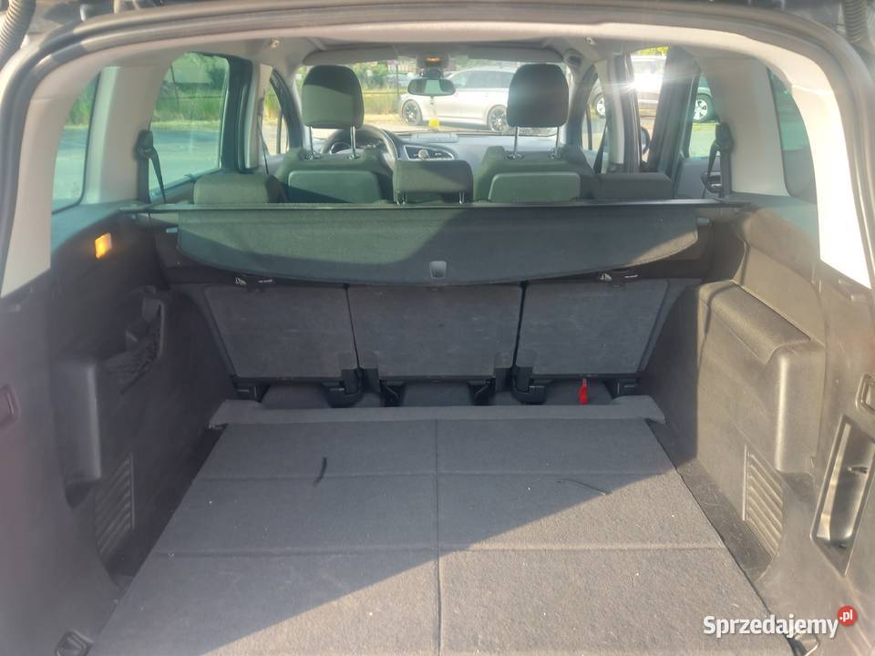 Peugeot 5008 20 HDI 2010r 4/5 Radom