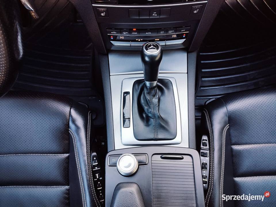 Mercedes E 200 bezwypadkowy oryginalny przebieg isofix śląskie Będzin