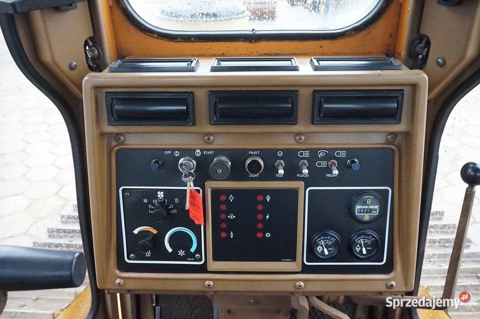 CAT D4H spycharka gąsienicowa 22828h Tuliszków