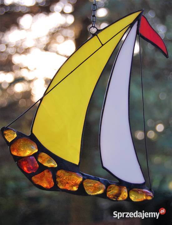 Żaglówka łódź z bursztynem bałtyckim witraż Witraże lubelskie Lublin