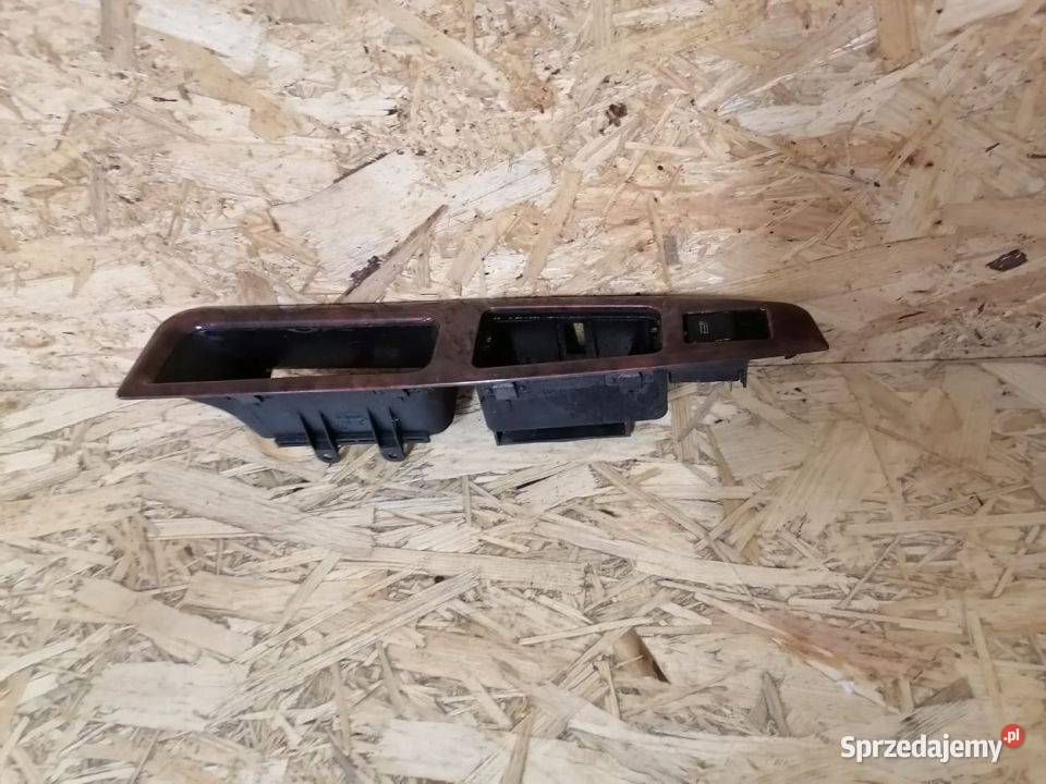 Rączka Dekor Drzwi Tylne Prawe Audi A8 D2 Lift osobowe Pleszew