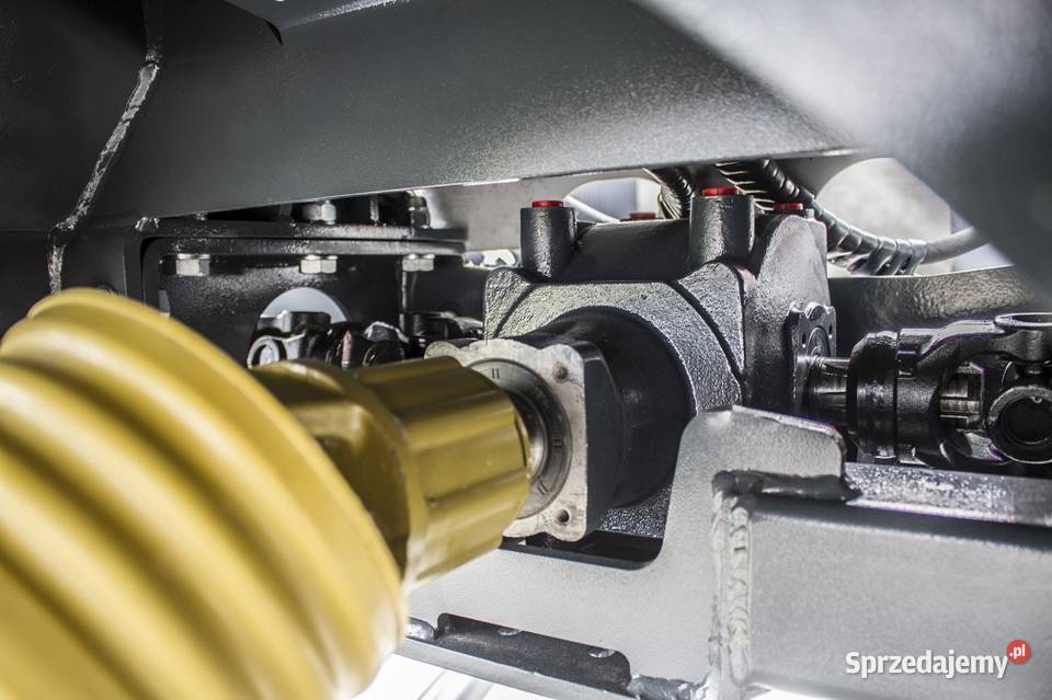 Rozgarniacz pryzm SONAROL do ciągnika na przedni Mroczków Duży