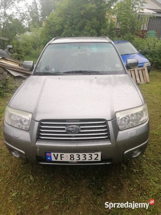 Subaru Forester 20 benzyna 44