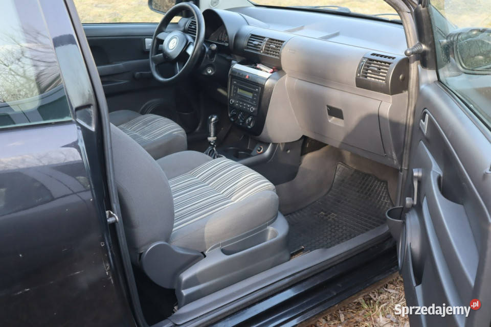 Volkswagen Fox 2006r 12 Benzyna Tanio Możliwa ABS Warszawa sprzedam