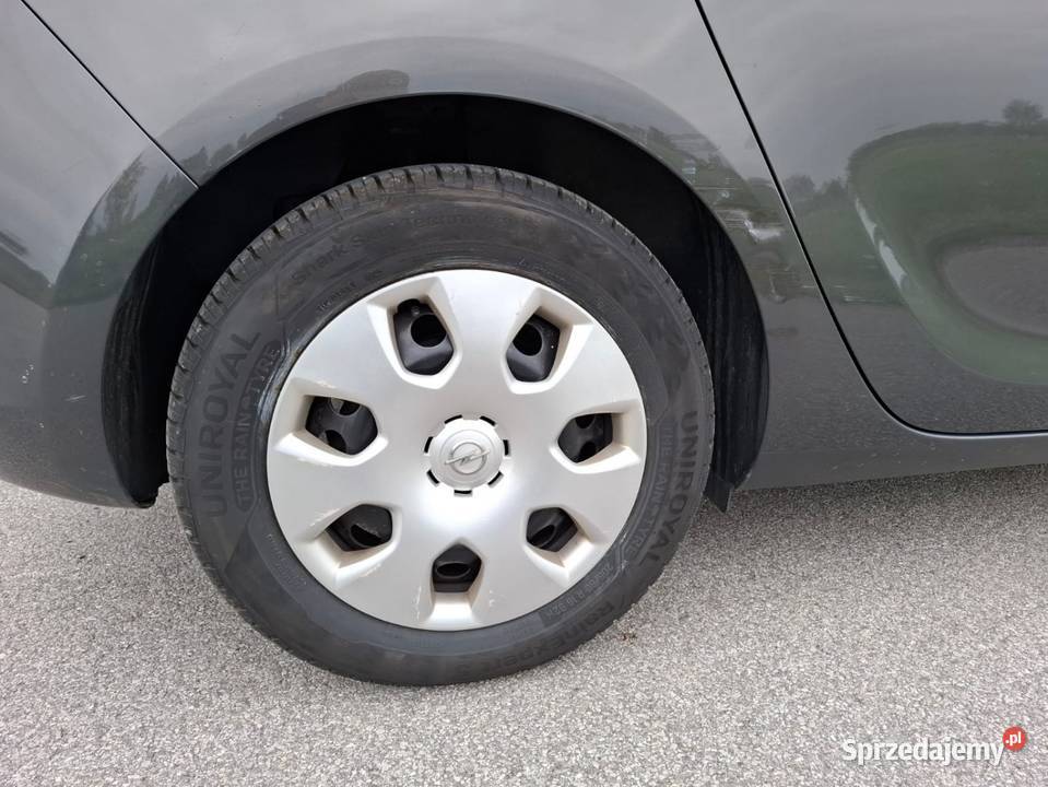 Opel Astra J Trzebownisko