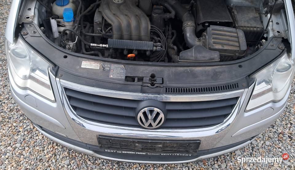 VOLKSWAGEN TOURAN LA7W SREBRNY KPL PRZÓD Wrocław