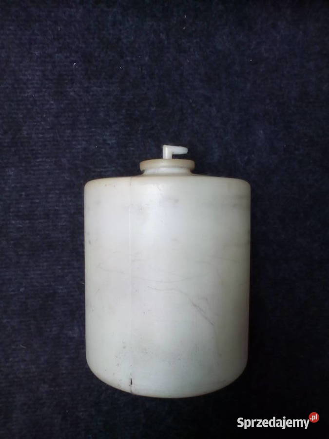 Mercedes 207D Zbiorniczek spryskiwaczy