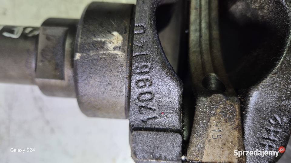 WAŁ KORBOWY Z TŁOKAMI BMW 18 8V E30 E34 518 318 Kiczyce