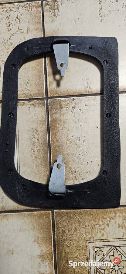 NowaRamka reflektora Fiat 126pFSM zachodniopomorskie