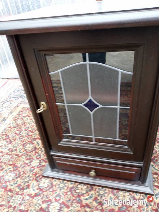 Szafkę sprzedam Borówno