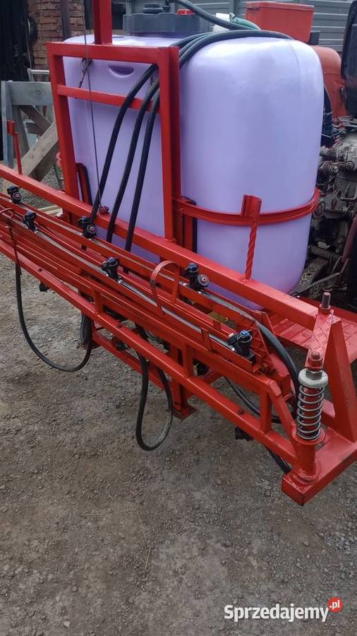 Opryskiwacz 300l lance 10m Słomniki sprzedam