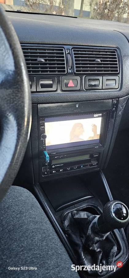 Golf 4 16 SR benzyna 1998 Lublin