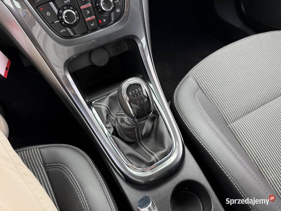 Opel Astra 14 BENZYNA Klimatronik Tempomat Nowy Konin