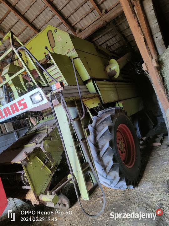 Kombajn zbożowy Brenno