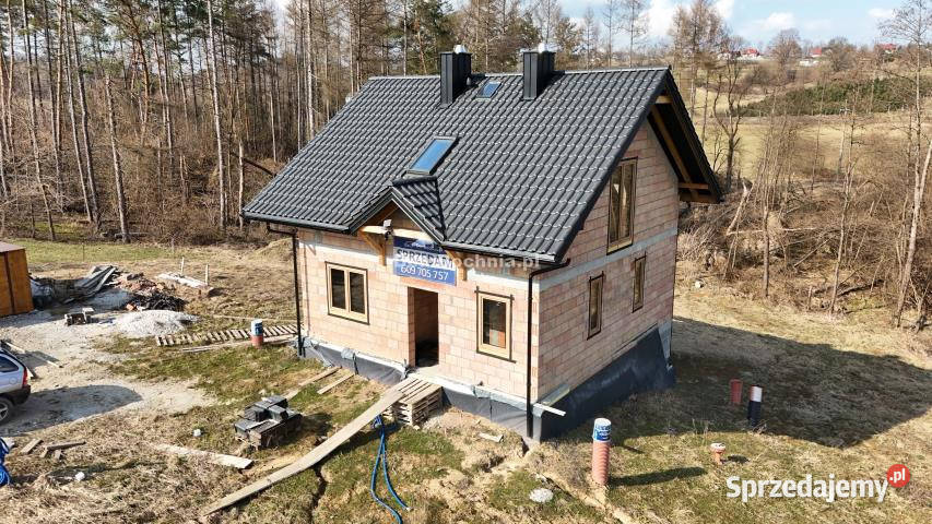 Dom wolnostojący Zawada 1356 metrów utwardzona