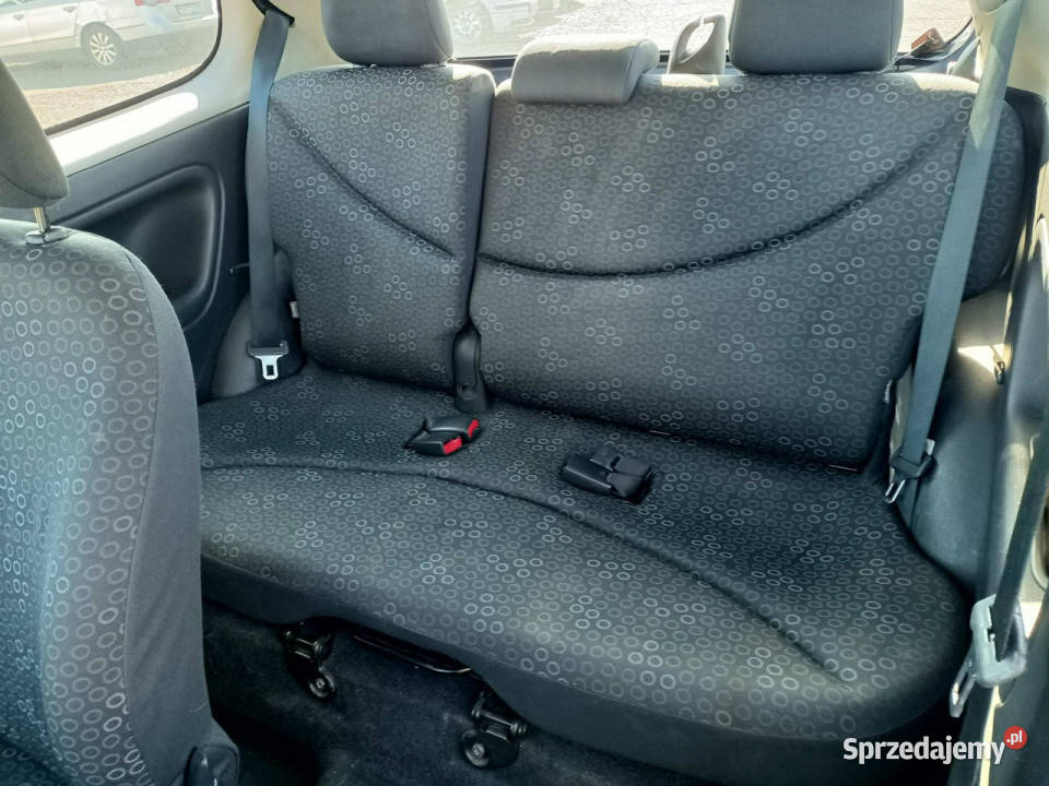 Toyota Yaris Toyota Yaris 10 04r I 19992005 małopolskie Tarnów