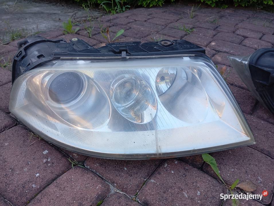 Lampa xenon passat b5 lift Nadarzyn