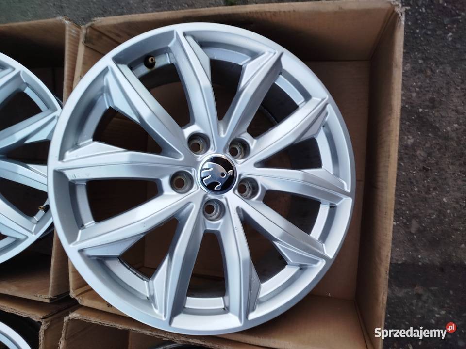 A305 Felgi aluminiowe 70 x 17 5x112 ET 34 Audi Bąków sprzedam