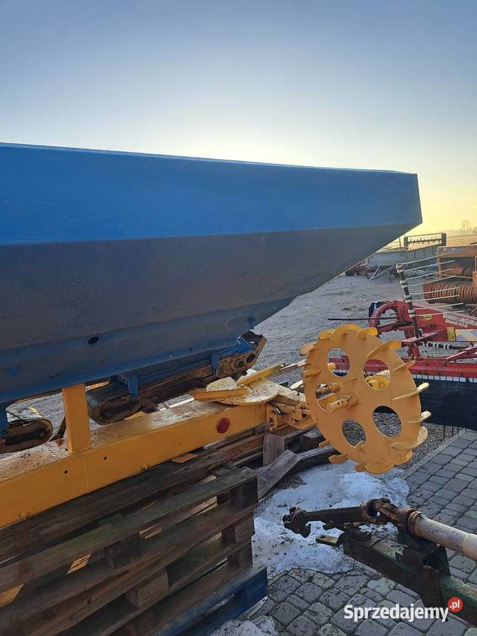 Rozsiewacz Sulky 2 tony sprawny transport Rozsiewacze nawozów lubelskie Parczew