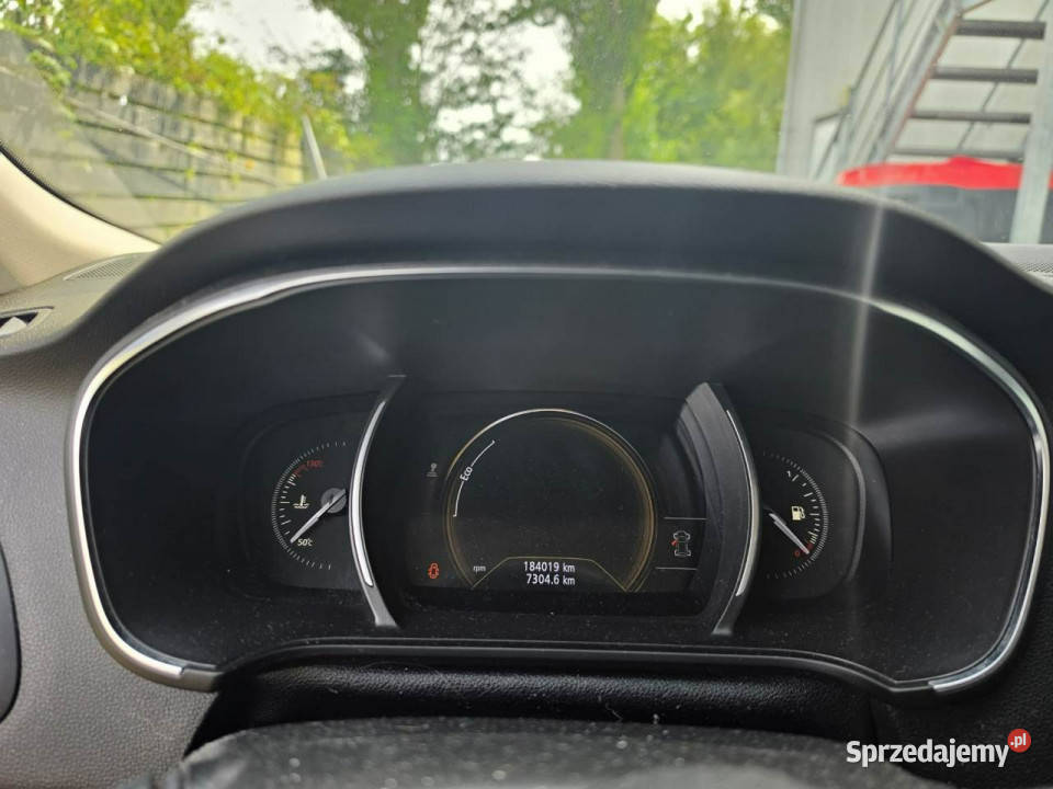 Renault Megane kombi 13 TCe 115 IV 2016 Rok produkcji 2018 mazowieckie Lipówki