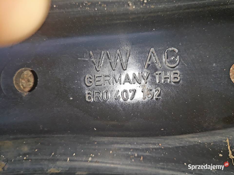 Wachacz prawy Fabia 6R0 407152 Wahacze dolnośląskie Przemków
