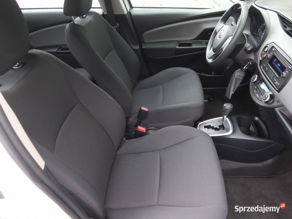 Toyota Yaris 15 Hybrid Katowice