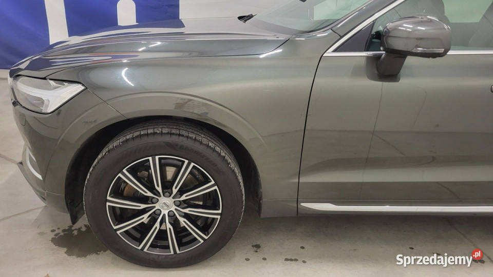 Volvo XC 60 B4 B Inscription aut II 2017 lakier metallic sprzedam