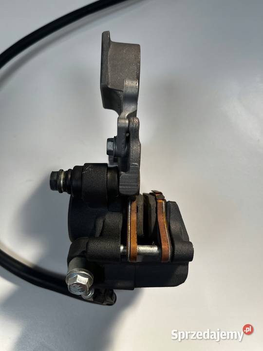 SUZUKI GSXS 1000 1619 Zacisk hamulcowy tył tylny Łobżenica