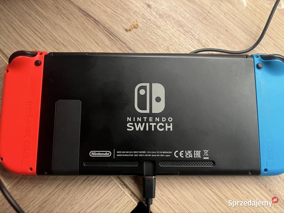 Nintendo Switch konsola i pokrowiec Mikołów